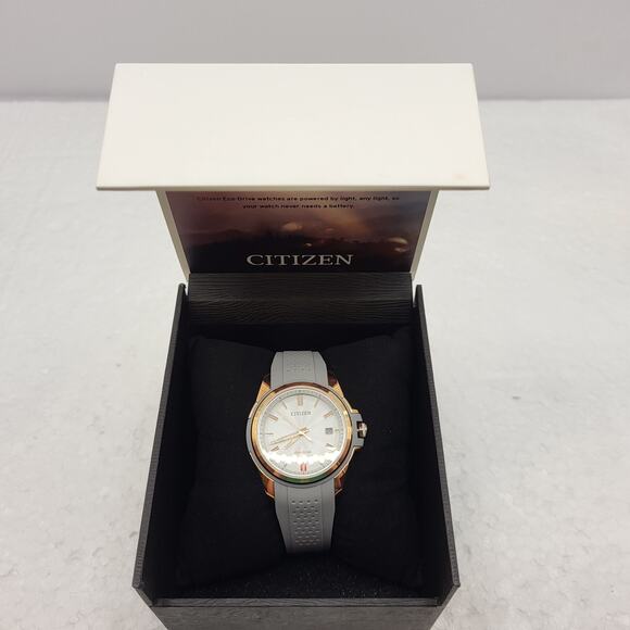 Citizen Weekender Pink Gold-Tone Stainless Steel Ladies Watch Eco-Drive NEW - Picture 4 of 6